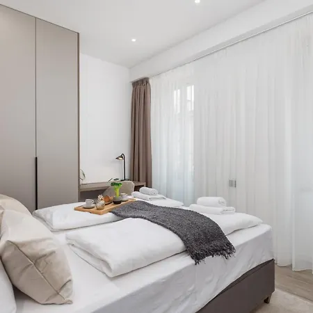 Apartament Diego *