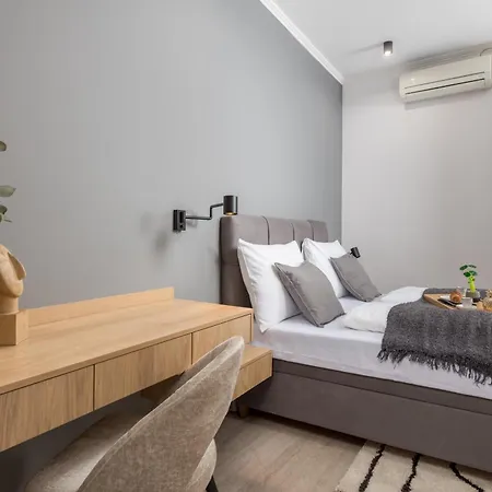 Diego Apartment *